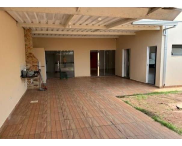 Foto de Pompéia - SP - Pq. dos Pássaros - Casa