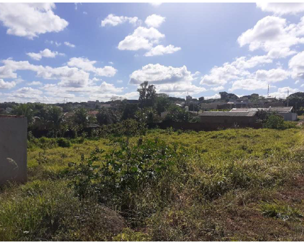 Foto de Terreno com 1.499 m² - Umuarama - PR