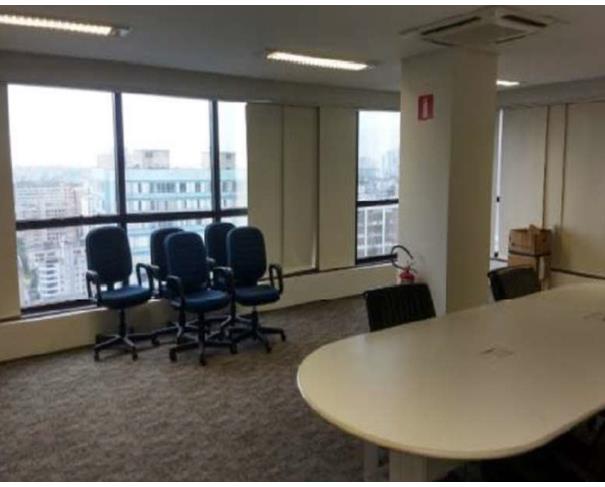 Foto de Lote 12 - Curitiba - PR - Centro - Conjuntos Comerciais