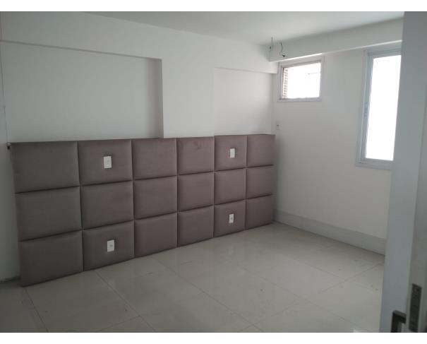 Foto de Lote 4 - Nova Iguaçu - RJ - Centro - Apartamento