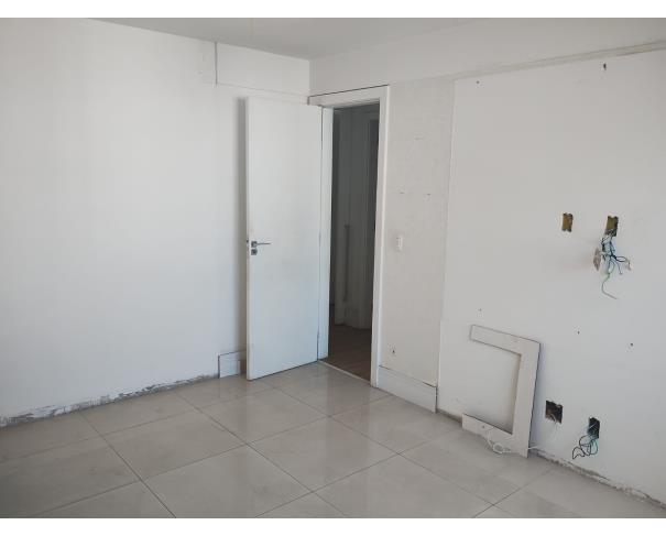 Foto de Lote 4 - Nova Iguaçu - RJ - Centro - Apartamento