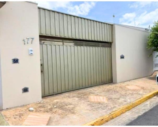 Foto de Pompéia - SP - Pq. dos Pássaros - Casa