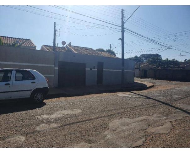 Foto de Lote 4 - CASA em Ourinhos/SP