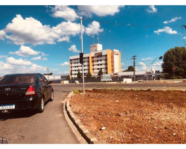 Foto de Campo Largo - PR - Prédio Comercial