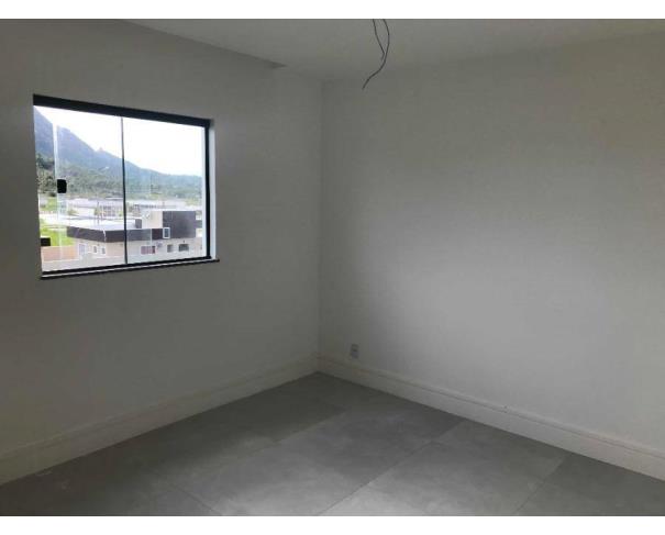 Foto de Lote 16 - CASA EM CONDOMINIO em Maricá/RJ