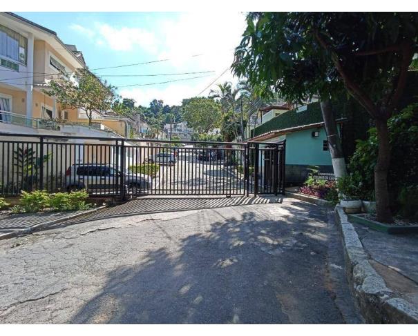 Foto de Lote 27 - CASA EM CONDOMINIO em Rio de Janeiro/RJ
