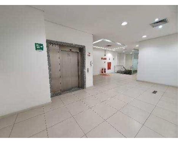 Foto de Lote 3 - Curitiba - PR - Centro - Prédio Comercial