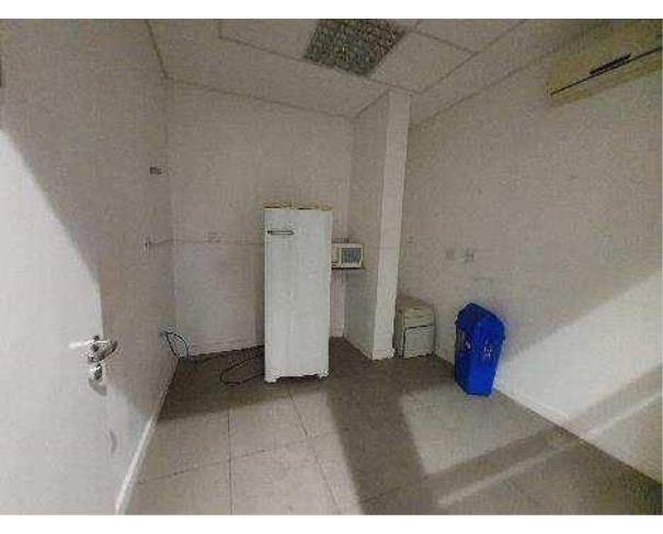Foto de Lote 3 - Curitiba - PR - Centro - Prédio Comercial