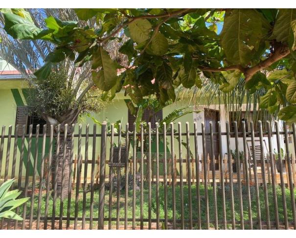 Foto de Lote 11 - CASA em Assis Chateaubriand/PR