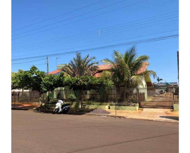 Foto de Lote 11 - CASA em Assis Chateaubriand/PR