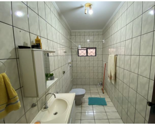 Foto de Casa com 246 m2 - Cj. Hab. Cinquentenário - Tupã - SP