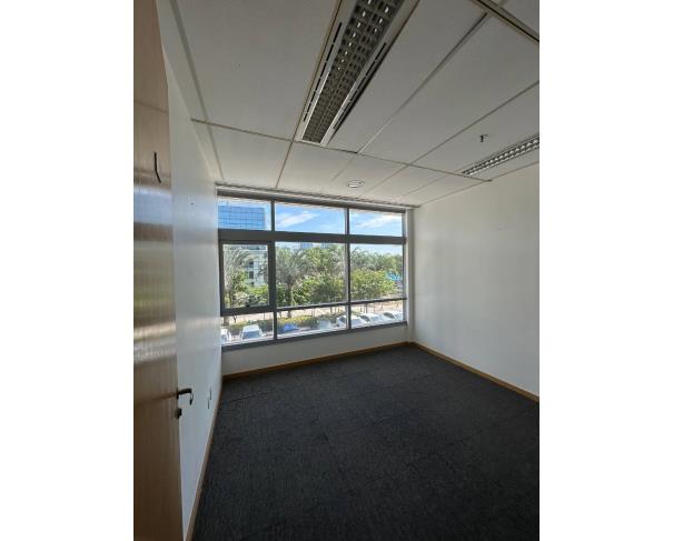 Foto de Lote 11 - Rio de Janeiro - RJ - Jacarepaguá - Sala 202
