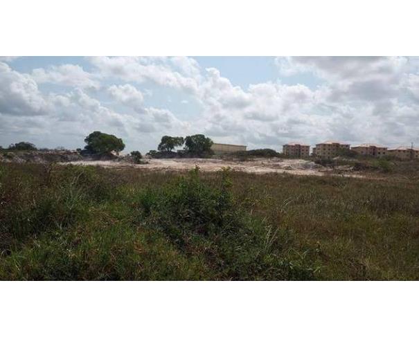 Foto de Lote 17 - Camaçari - BA - Espaço Alpha - Terreno
