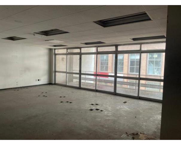 Foto de Lote 6 - Porto Alegre - RS - Centro Histórico - Prédio Comercial 