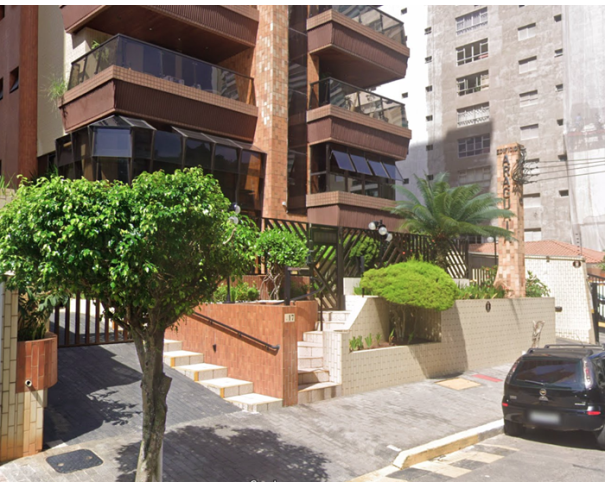 Foto de Apto com 135 m² - Cond. Res. Araguaia - Guarujá - SP