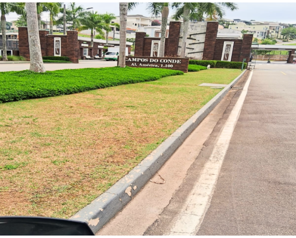 Foto de Casa de Alto Padrão com 571m2 - Cond. Campos do Conde - Santana de Parnaíba - SP