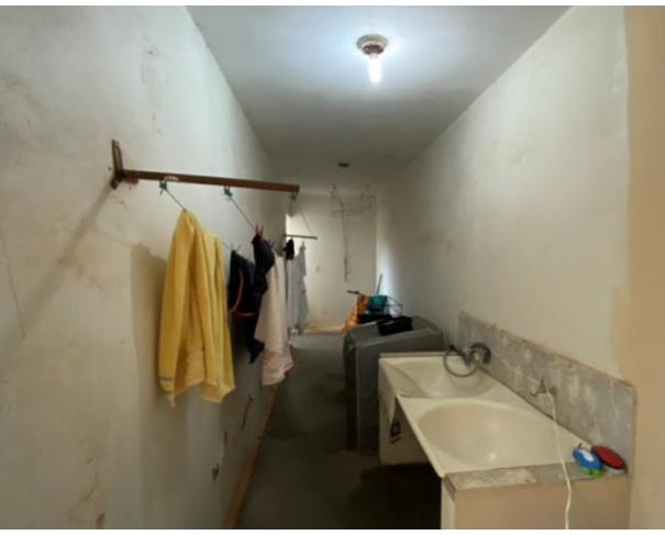 Foto de Casa com 246 m2 - Cj. Hab. Cinquentenário - Tupã - SP