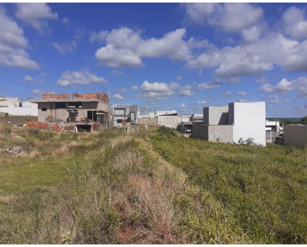 Foto de Terreno com 1.499 m² - Umuarama - PR