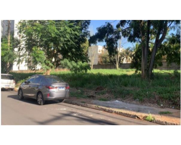 Foto de Lote 17 - Bairro Pres. Médici - Terreno Urbano com 3.085,00 m2