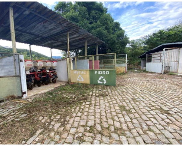 Foto de Lote 2 - Além Paraíba - MG - Rural - Galpão