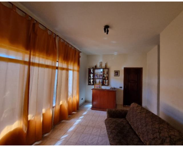 Foto de Casa com 167m2 - Mineiros do Tietê - SP - Jardim das Flores