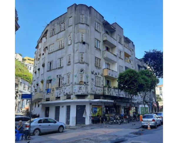 Foto de Lote 12 - Rio de Janeiro - RJ - Saúde - Prédio Residencial/Comercial