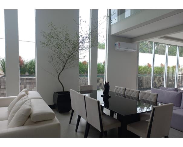 Foto de Casa em Condomínio com 378 m2 - Votorantim - SP - Res. Villa Toscana