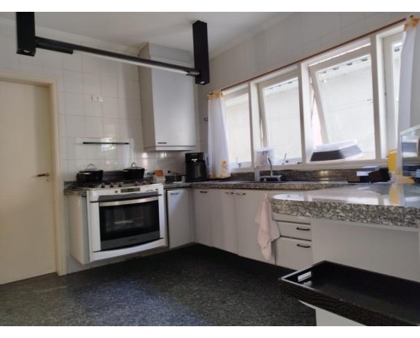 Foto de Santana de Parnaíba - SP - Alphaville Residencial 6 - Casa