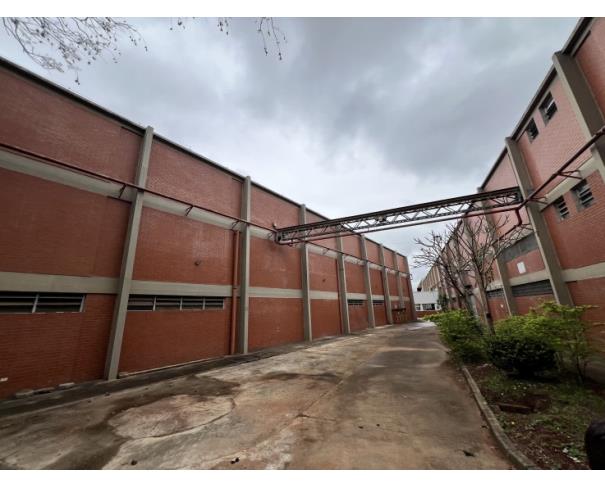 Foto de Embu das Artes - SP - Gramado - Imóvel Industrial/Comercial