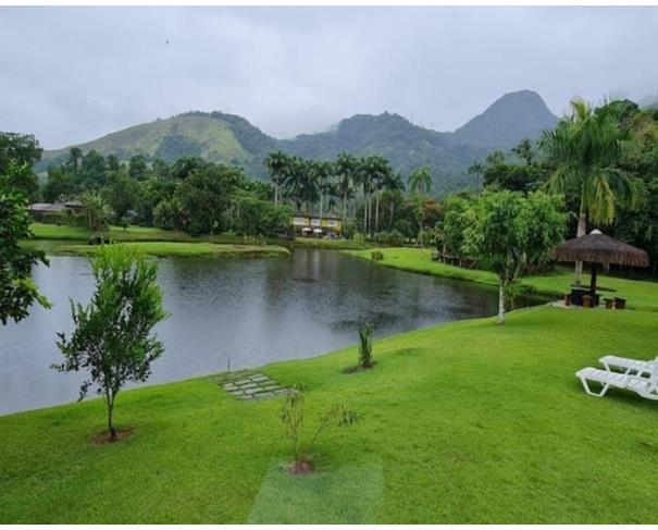 Foto de Terreno com 2.463 m² - Angra dos Reis - RJ