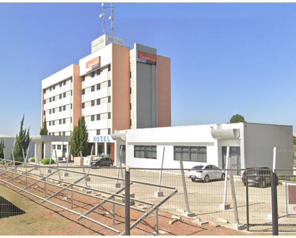 Foto de Campo Largo - PR - Prédio Comercial