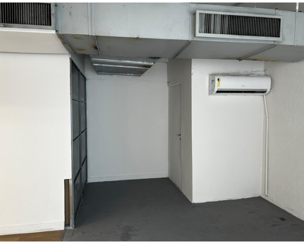 Foto de Lote 3 - São Paulo - SP - Butantã - Prédio Comercial