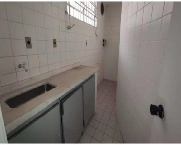Foto de Lote 5 - Rio de Janeiro - RJ - Humaitá - Loja