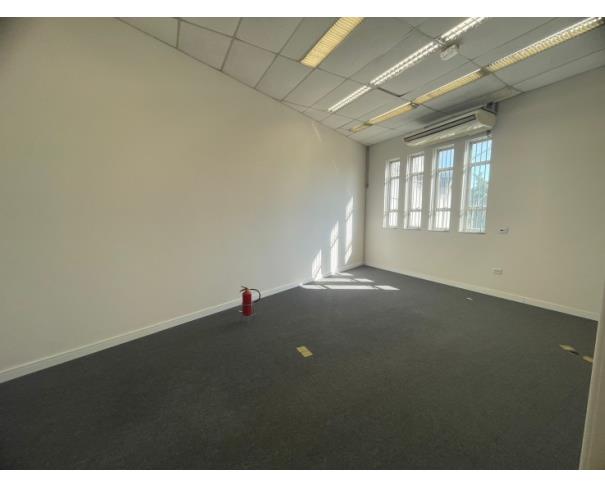 Foto de Lote 1 - Guarulhos - SP - Cumbica - Prédio Comercial