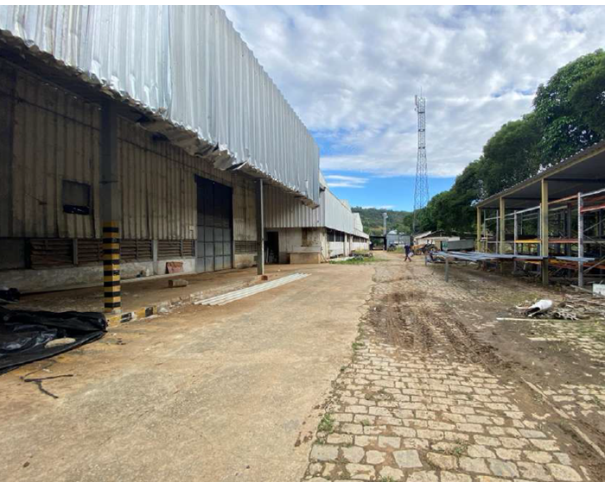 Foto de Lote 2 - Além Paraíba - MG - Rural - Galpão