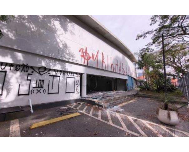 Foto de Lote 2 - São Paulo - SP - Alto de Pinheiros - Prédio Comercial