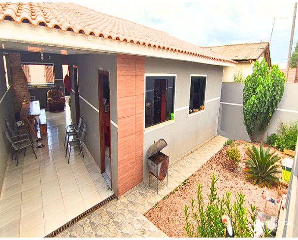 Foto de Lote 1 - Ponta Grossa - PR - Jd. Carvalho - Casa com 247 m2