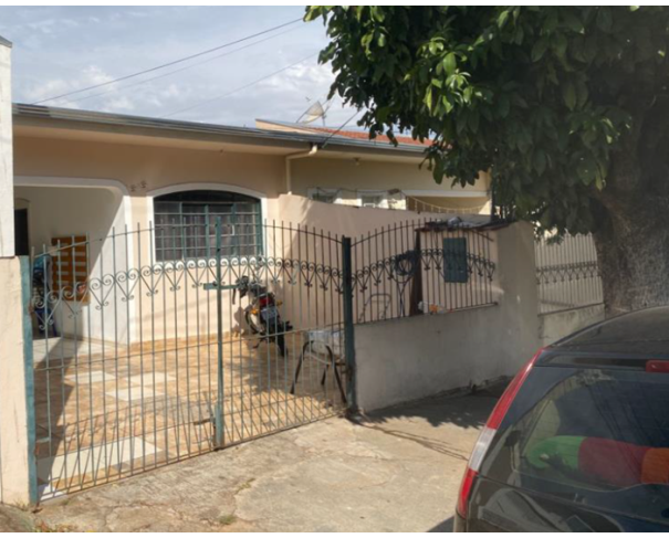 Foto de Lote 19 - Marília - SP - Bairro Polon - Casa 
