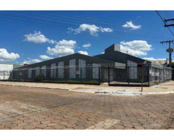 Foto de Lote 9 - Mozarlândia - GO - Centro - Loja Comercial