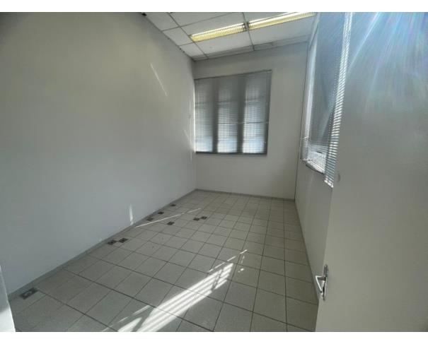 Foto de Lote 1 - Guarulhos - SP - Cumbica - Prédio Comercial