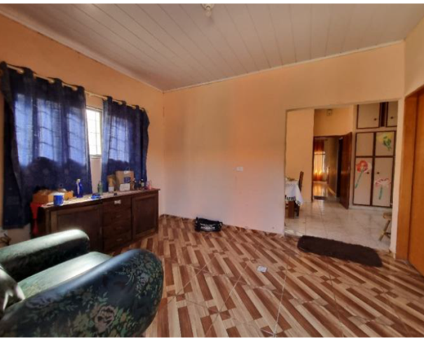 Foto de Casa com 167m2 - Mineiros do Tietê - SP - Jardim das Flores