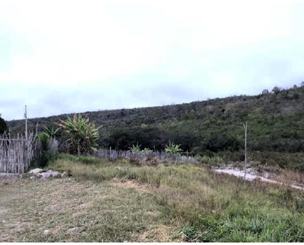 Foto de Área de terras com 281 ha - Araçuaí - MG