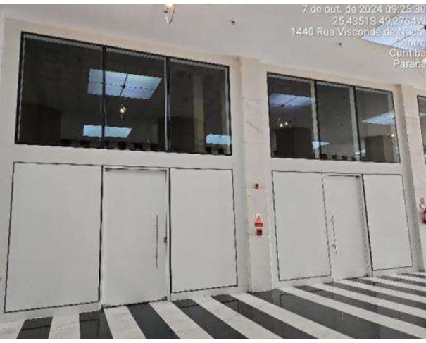 Foto de Lote 6 - Curitiba - PR - Centro - Lojas e Vagas