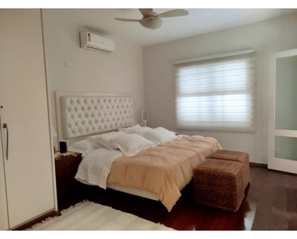 Foto de Santana de Parnaíba - SP - Alphaville Residencial 6 - Casa