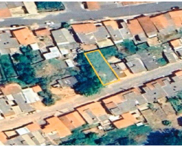 Foto de Terreno com 251 m³ - Conceição da Aparecida - MG