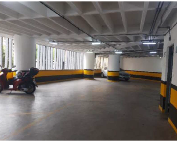 Foto de Lote 2 - São Paulo - SP - Centro - Lojas e Boxes de garagem
