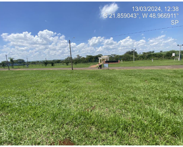 Foto de Lote 15 - Iacanga - SP - Lot. Varandas do Tietê - Terreno 