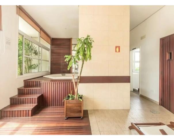 Foto de Porto Alegre - RS - Jardim Botânico - Apartamento e Box
