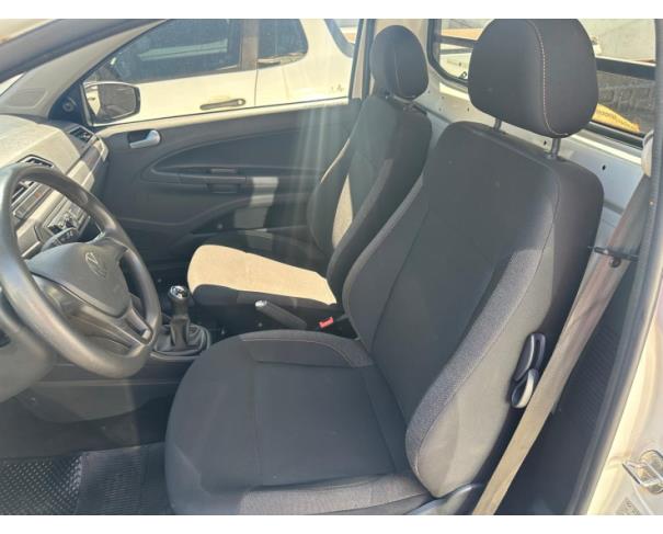 Foto de VOLKSWAGEN SAVEIRO ROBUST 1.6 TOTAL FLEX 16V 