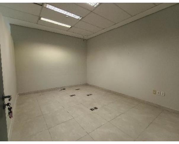 Foto de Lote 6 - Osasco - SP - Mutinga - Prédio Comercial